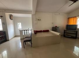 Rodrigues Holliday homes, hotel in Mapusa