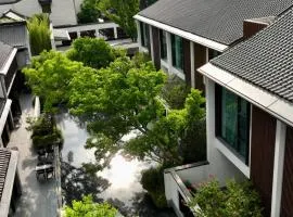 Kimpton Bamboo Grove Suzhou, an IHG Hotel