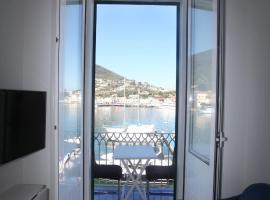 Rd Guest house, Pension in Ischia