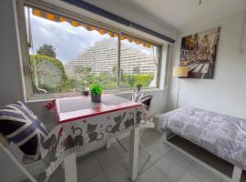 La Studette Marina 06