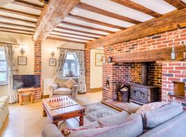 Orchard Cottage, holiday home in East Dereham