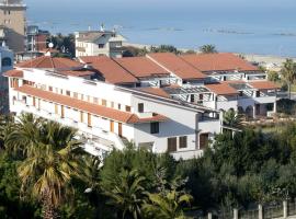 Complesso Elle, hotel em San Benedetto del Tronto