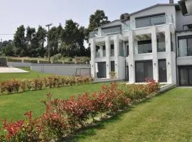 Villa Joana Kriopigi by Halkidiki Villas