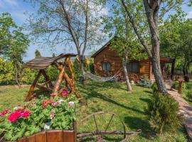 Casa Rustic 2, hotel di Malo Središte