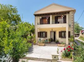 Antzela's Town House Corfu，Alepou的Villa