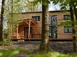 Gite cocon dans la forêt, cabaña o casa de campo en Philippeville