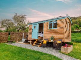 Victoria Hut Allerford, chalet de monta&ntilde;a en Bossington