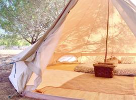 Moncarapacho में, होटल Glamping with Yoga and Natural Pool near Fuseta Beach