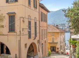 Antro Di Circe - Orta Centro, hotell i Orta San Giulio