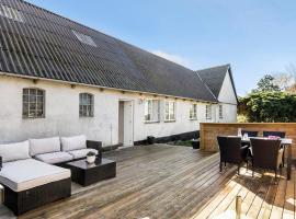 Nice Apartment In Gilleleje, hotel v destinaci Gilleleje