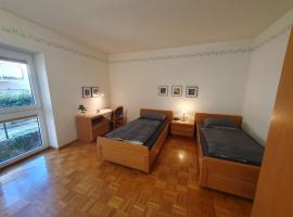 ABM Apartment 12, hotel v destinaci Zwingenberg