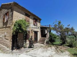 Casale Ariella Patricio, venkovský dům v destinaci Mombaroccio
