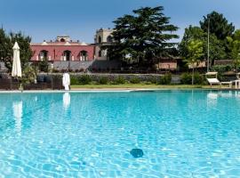 Villa Eremo Sant'Emilia, hotel u gradu Trekastanji