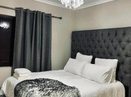 Sea Point Airbnb, hotel with parking in Swakopmund
