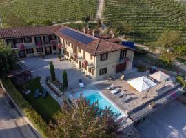 Casa Ressia, vakantieboerderij in Alba