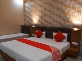 HOTEL REST, Changodar Ahmedabad, hotel v destinaci Ahmadábád