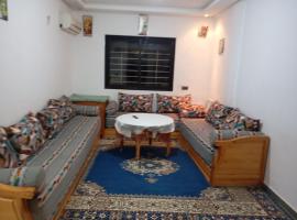 Apprt deux chambres Azzouzia, apartment in Marrakesh