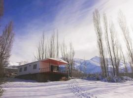 Cabaña Oregones del Valle, hôtel à Potrerillos