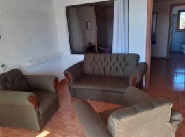 Apartamentos don christian, hotell i Grecia