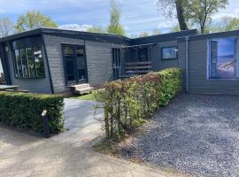 Luxe Chalet 146, hotel in Putten