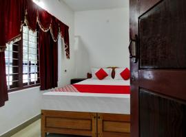 Munnar Rest & Lodging, hotel em Munnar