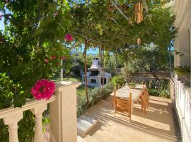 Villa Serenity, casa o chalet en Agia Marina