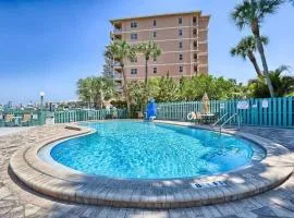 Location! Coastal Charm I 5 min Walk to Beach, Shops & Rest
