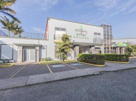 Hotel Caña Brava Inn, khách sạn ở Cañas