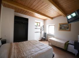 Affittacamere Casa Galiè, guest house in Comunanza