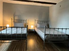 Wohnung mit 2 Schlafzimmern 4 Einzelbetten – hotel w mieście Ilsede