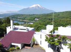 Rokumeikan Hills, hotel in Yamanakako