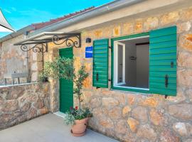 Ventus Green - Stone House near National Park Paklenica and Sea, помешкання для відпустки у місті Селине