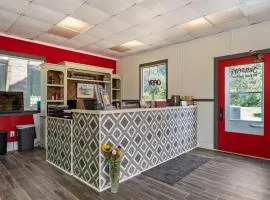 Jensen's RV Park and Motel