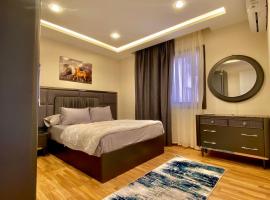 شاليه فندقى داخل فندق هلنان بورفؤاد Private Apartment Inside Helnan Hotel Port Fouad, feriebolig i Port Said