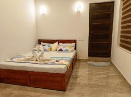 Paradise Homestay, casa de campo em Wayanad