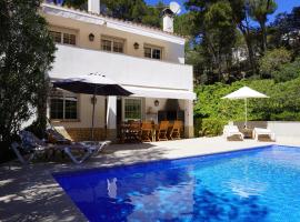 Casa Tamariu, 4 dormitorios, 8 personas - ES-323-61, hotel en Palafrugell