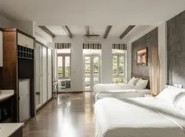 *SUPER LOCATION*2 BEDS*OLD QUARTER