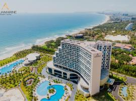 Aquamarine Resort Hotel Cam Ranh - All Inclusive, hotel con parcheggio a Nha Trang