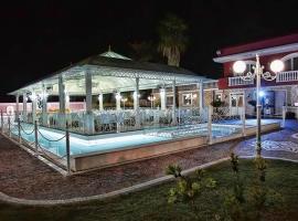 Villa Verde Hotel, hotel Luzzanóban