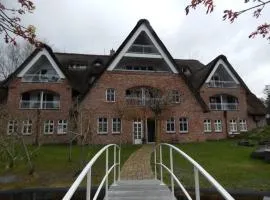 15 Böhler Brise Modern retreat