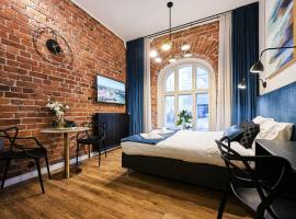 Urban-Glam City Centre Studio with a Gym and Terrace, hotel i Tallinn