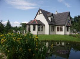 Home Farm Bed and Breakfast, hótel í Muir of Ord