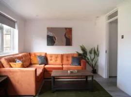 Modern 3 Bedroom house in Finchley