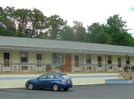 Budget Host Inn