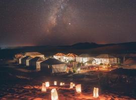 Authentic Desert Luxury Camp, hotell i Merzouga