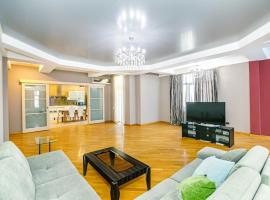Deluxe Apartment 142/59, appartamento a Baku