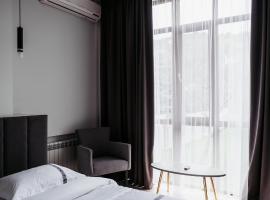 Green Hill Hotel, hotel i Almaty