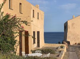 Corte del Vento. Antiche Tonnare di Porto Paglia, Hotel in Gonnesa