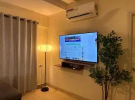 2BHK, Off Carter Rd, Bandra West