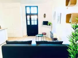 Jolie maison avec jardin au calme en ville